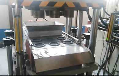 120噸(dūn)四柱四梁粉末(mò)伺服成型液壓(yā)機