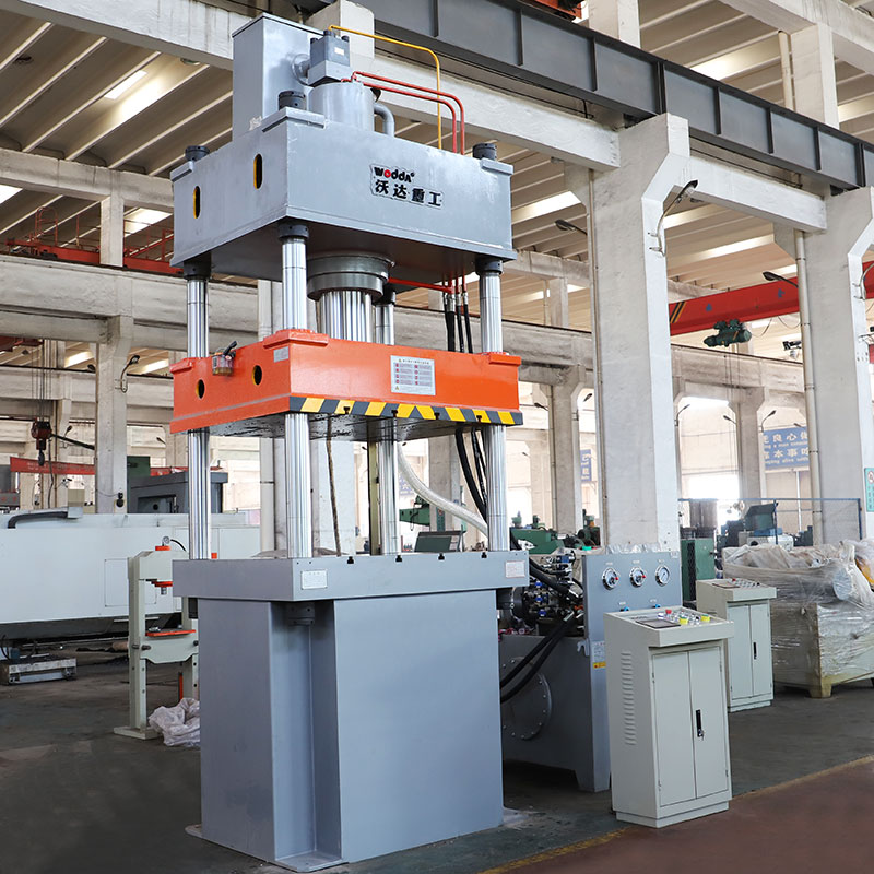 200噸快(kuai)速拉伸液壓(ya)機_拉伸油壓(ya)機