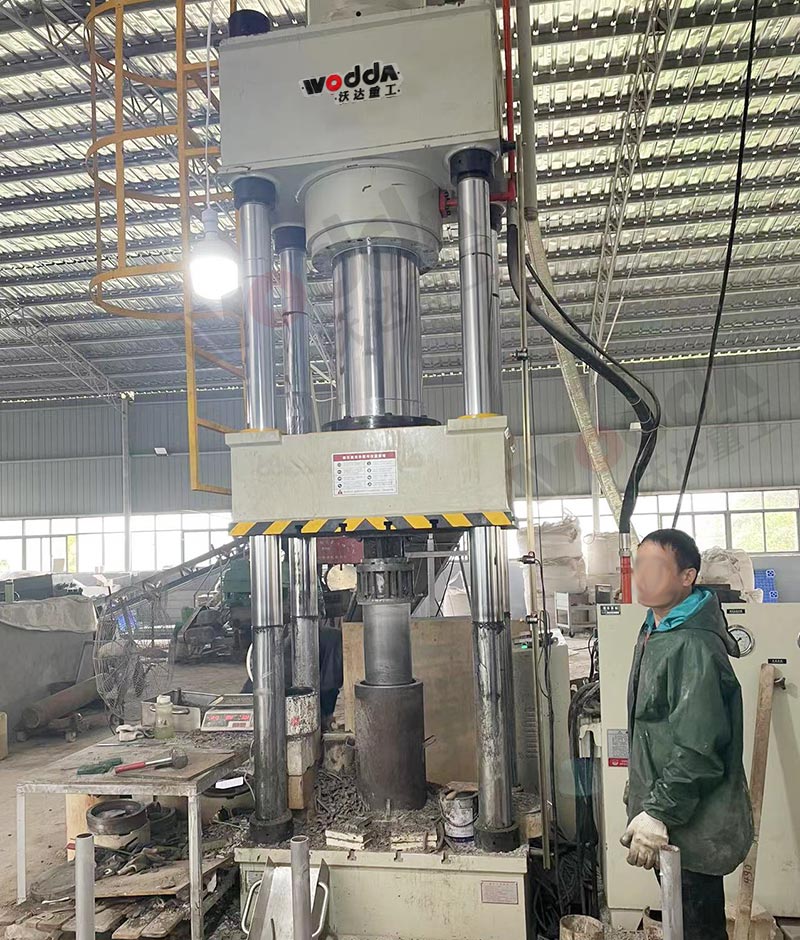 耐火材料坩埚成型液壓機 耐火材料坩埚成型液壓機