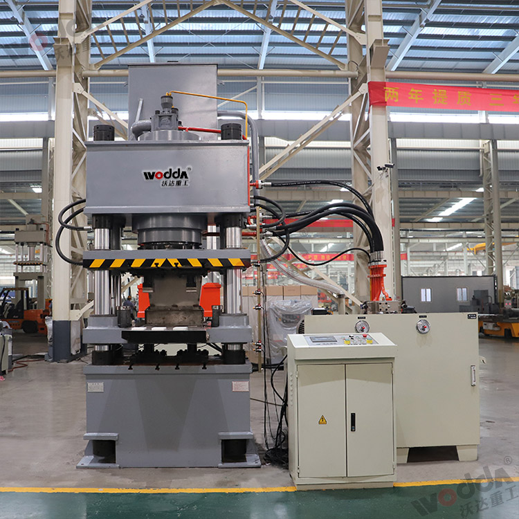 500噸四梁四柱壓制淨水磚 500噸四梁四柱壓制淨水磚