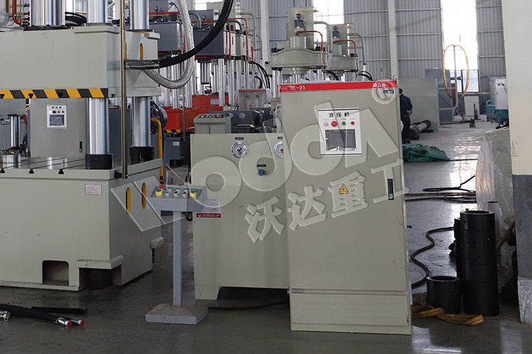 伺服500噸液壓機（動力櫃）