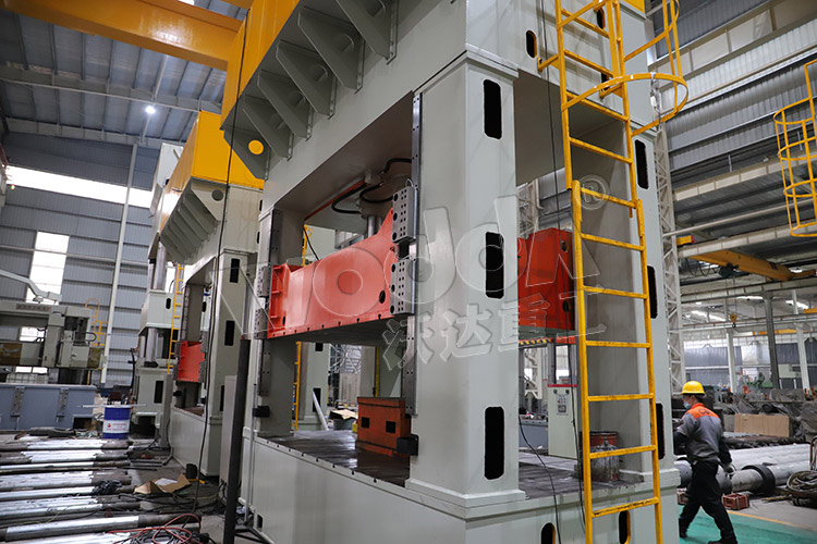 315噸液壓機 315噸液壓機