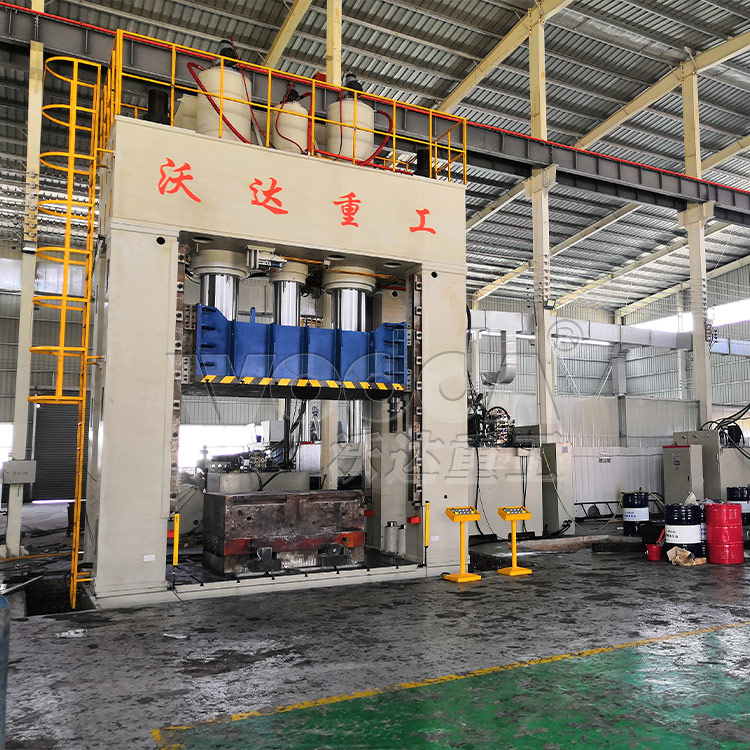 2000噸複合材料成型液壓機 2000噸複合材料成型液壓機