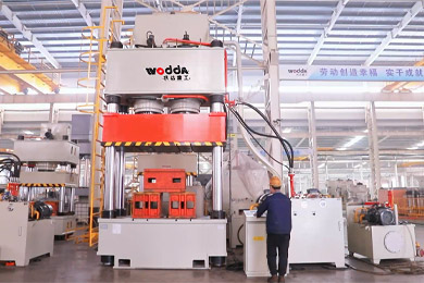 大台面(mian)雙缸1000噸三梁四柱(zhu)液壓機